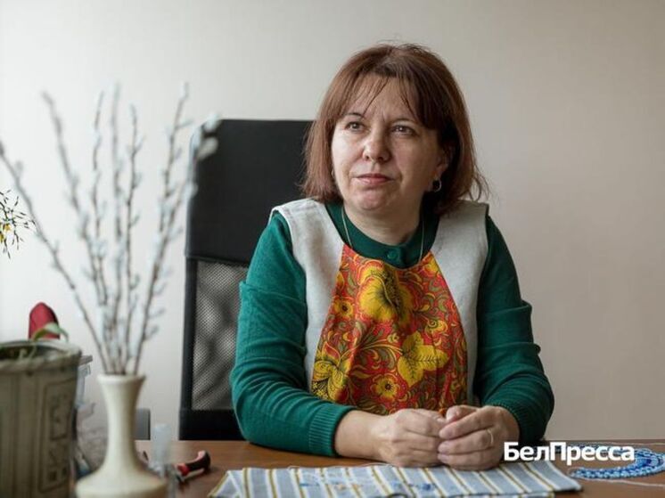 Народный мастер Белгородской области по бисероткачеству и бисероплетению из поселка Горьковского Грайворонского округа получила новое жилье взамен утраченного