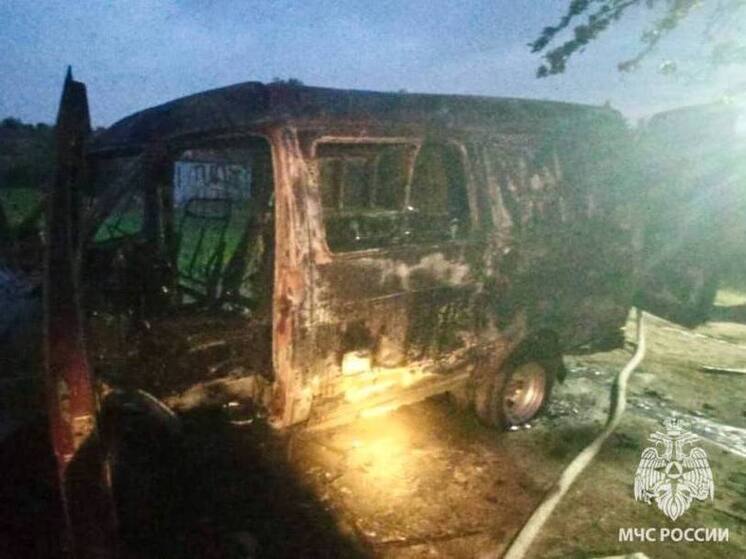 В Волгограде за два дня сгорели два автомобиля