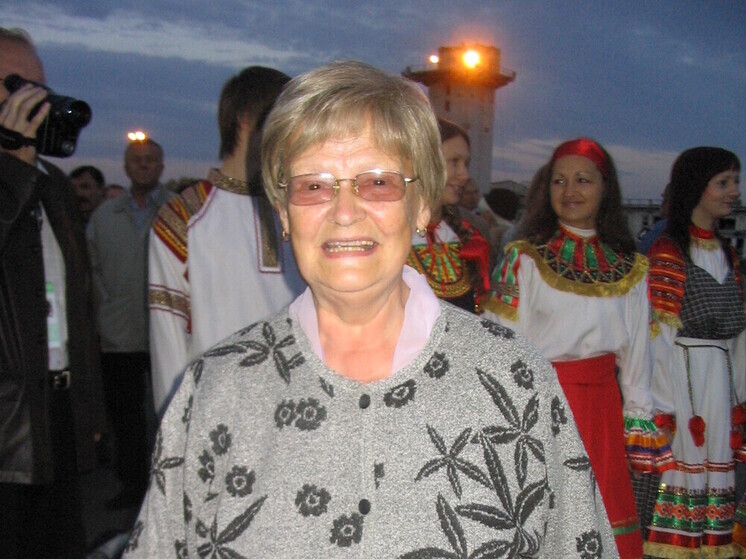 Нина Павловна Гребешкова – имя, которое в истории советского кинематографа навсегда останется неразрывно связанным с легендарным режиссером Леонидом Гайдаем