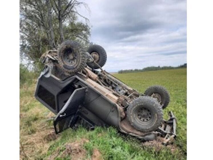 В Руднянском районе УАЗик вылетел в кювет и перевернулся