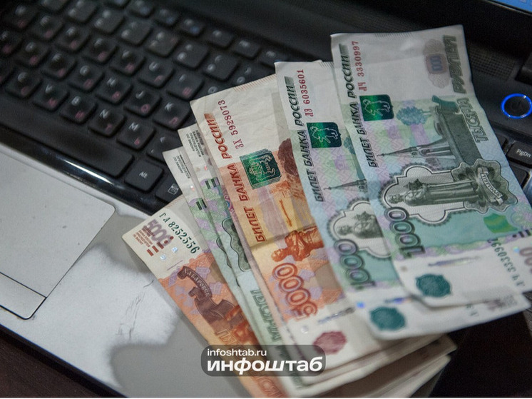 Астраханцев не привлекает работа зоотехником и бортпроводником