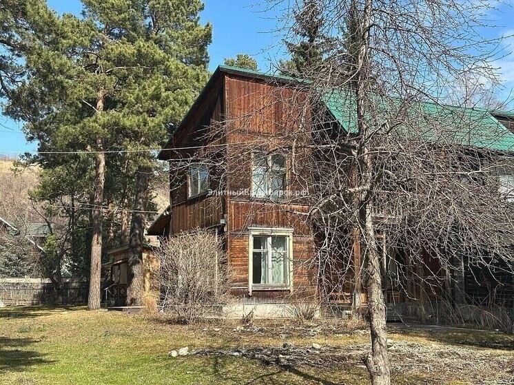 В Удачном выставлены на продажу два смежных участка земли за 47 млн рублей