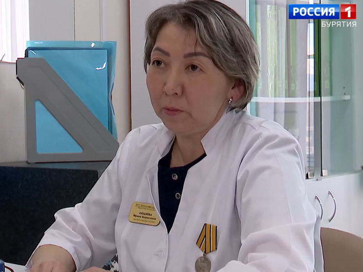 Медсестра из Бурятии отправилась на СВО в память о брате и за год спасла сотни жизней