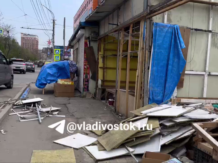 Вьетнамский рынок сносят во Владивостоке для строительства кольцевой развязки