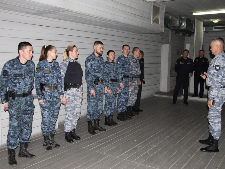 В Чебоксарах стартовал чемпионат судебных приставов ПФО по служебному двоеборью