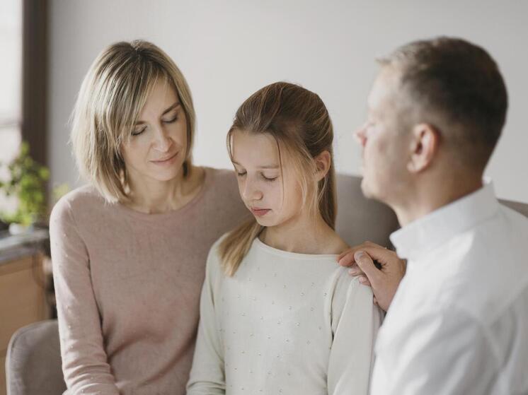 Священник объяснил, зачем на самом деле нужны крестные родители