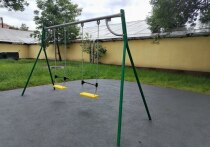 В Выборгском районе на детской площадке на улице Симонова стреляли из оружия. Об этом сообщает «МК в Питере» источник в правоохранительных органах.