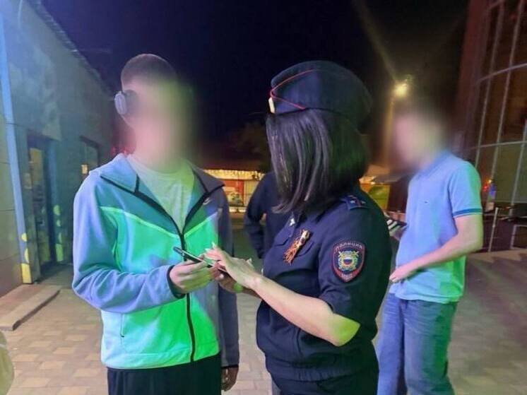 Ночные рейды в Астраханской области выявили сотни безнадзорных подростков