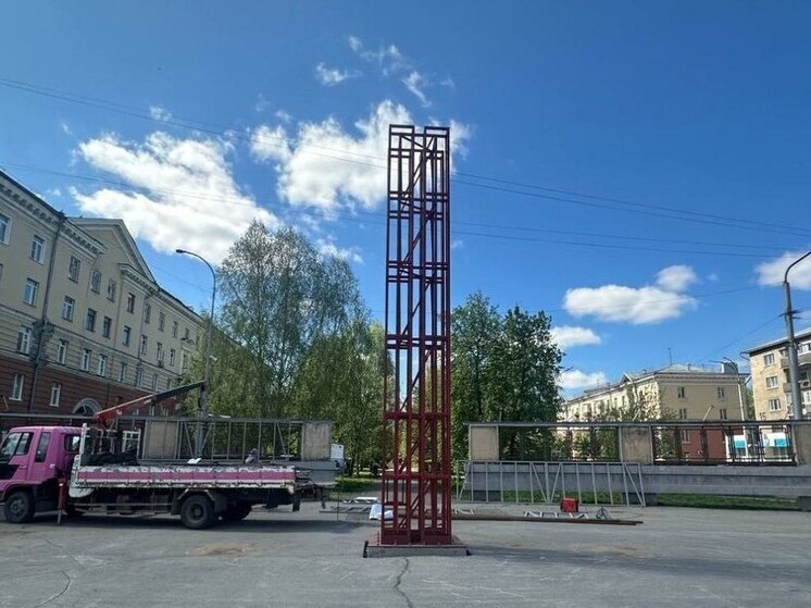 В Кемерове отремонтируют Доску почета в Кировском районе