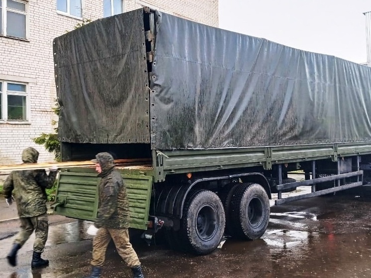 Из Тверской области в сторону Донецка отправлен гумгруз для подразделения реактивной артиллерии
