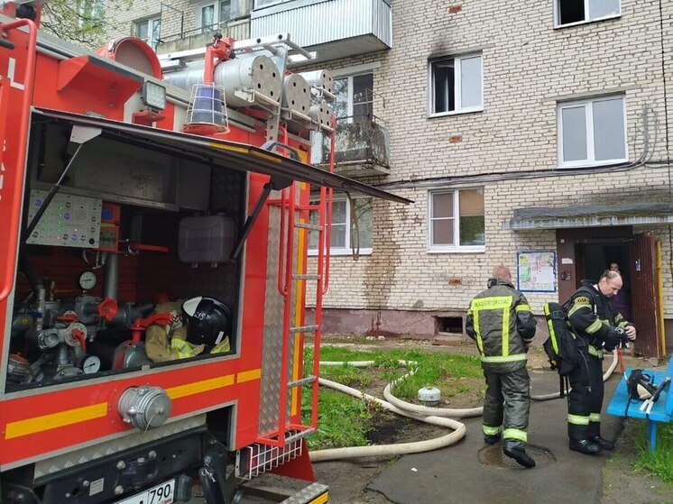 Пожар вспыхнул в одном из домов в поселке Запрудня