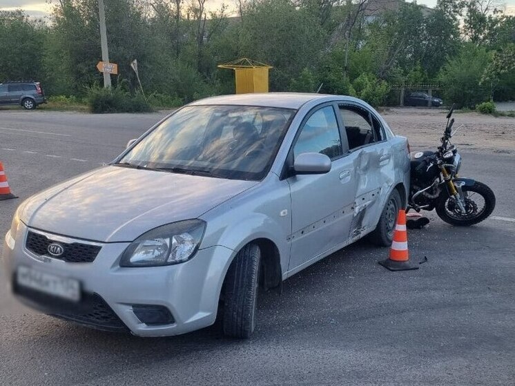 В ДТП под Волгоградом пострадала мотоциклистка