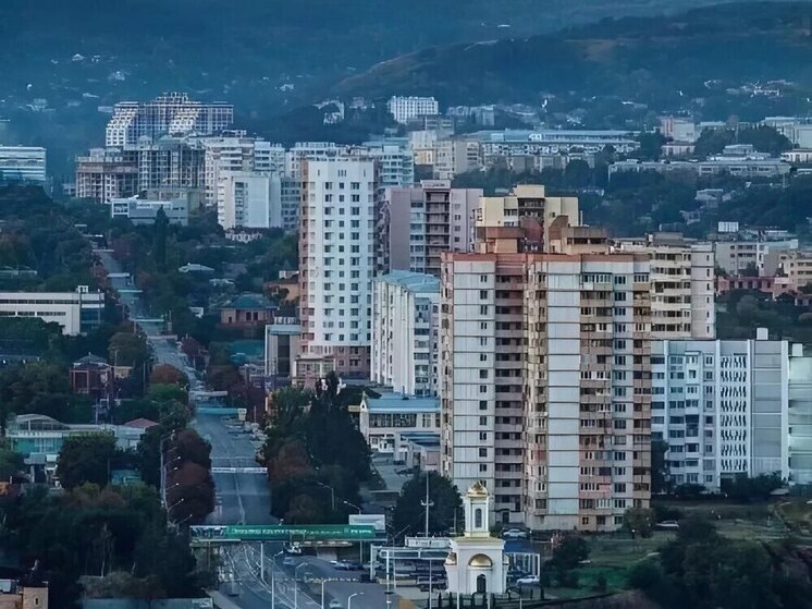 Больше 100 тысяч машин заехало в Кисловодск за майские праздники