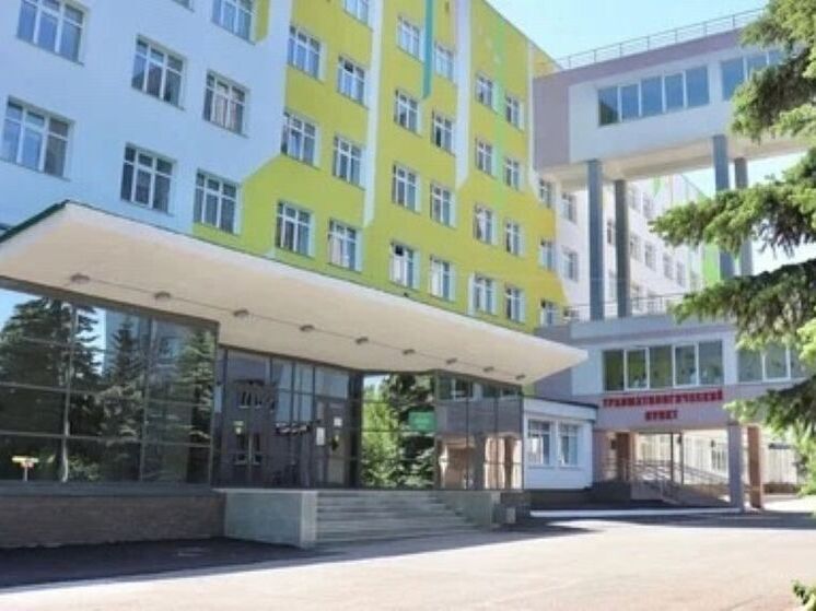 Пострадавшего в ДТП мальчика доставили в Республиканскую детскую больницу