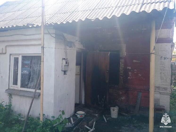 В Мелитополе сотрудники МЧС России оперативно ликвидировали пожар