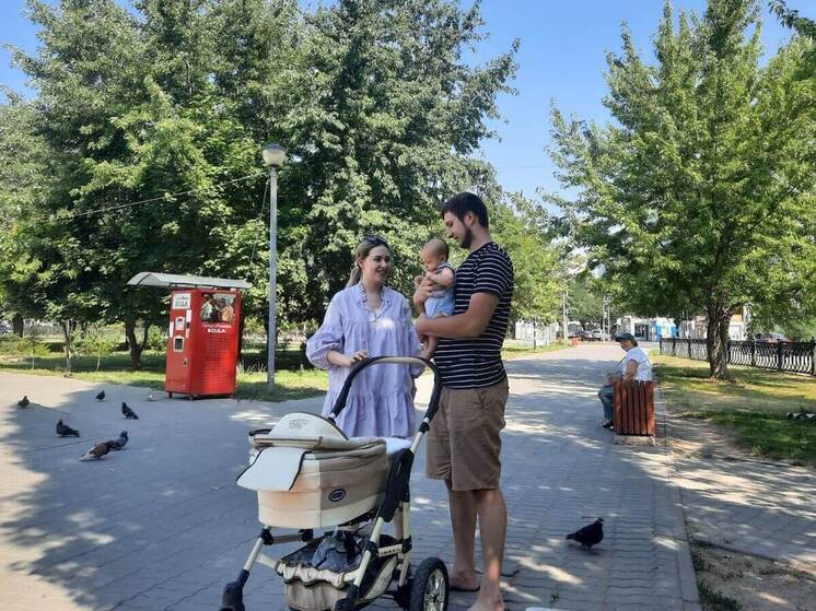 Молодые семьи в Волгоградской области получают выплаты за третьего ребенка