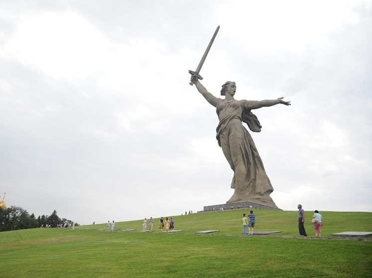 Волгоградская «Родина-мать зовет!» вошла в топ-30 достопримечательностей России