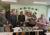В детской библиотеке № 6 им. А.П. Гайдара состоялся круглый стол «Они ковали Победу в тылу» с участием ветеранов УФСБ России по Челябинской области. 