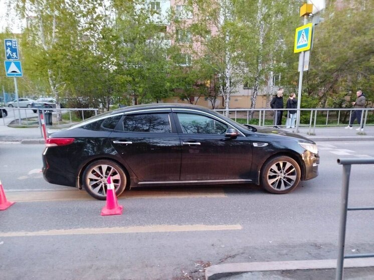 Школьница попала под колеса иномарки в Тюмени