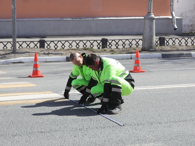 В Северодвинске обновляют дорожную разметку