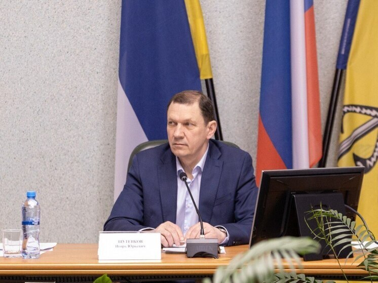 Мэр Улан-Удэ потребовал ускорить ремонт теплосетей перед отопительным сезоном