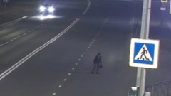 В Улан-Удэ ночью неадекватная девушка бросалась под колеса автомобилей