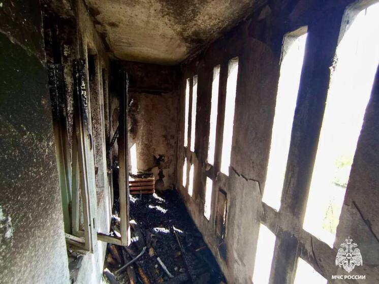 Ночью из-за поджога горел балкон в многоквартирном доме на проспекте Чайковского в Твери