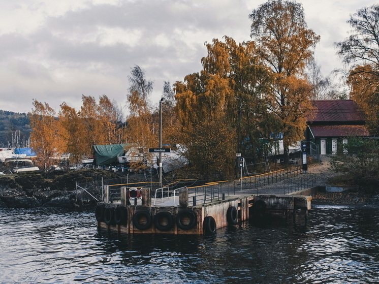 На севере Земли есть место на Земле, где людям запрещено умирать