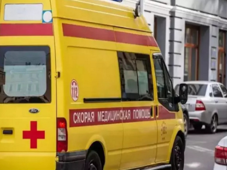В Ростове иномарка сбила 22-летнего парня на велосипеде