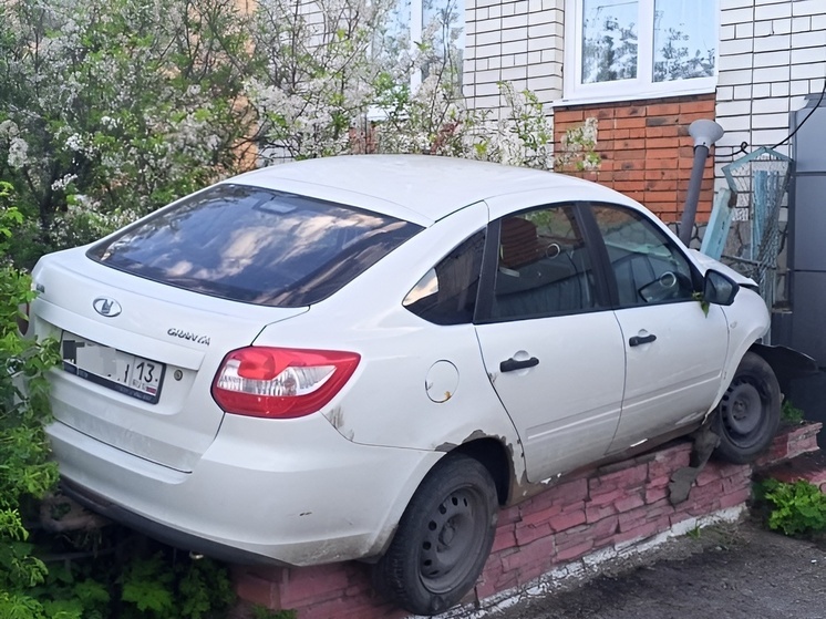 В Батыревском округе нетрезвый рабочий из Мордовии угнал «Гранту» у работодателя