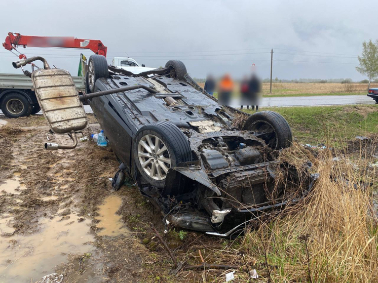 Костромские ДТП: «Мазда 6» совершила поворот оверкиль в Нерехтском районе