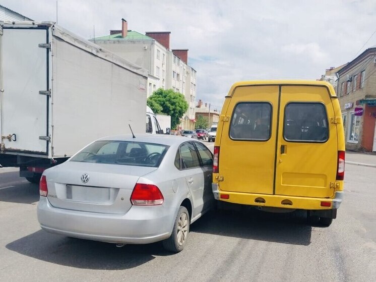 19-летняя девушка попала в больницу после ДТП под Воронежем