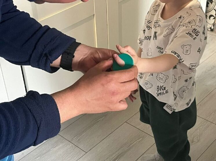 Уфимские спасатели помогли четырехлетнему малышу