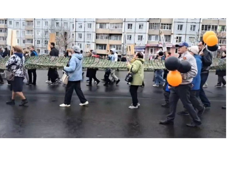 Усть-Илимск отправит бойцам СВО трехкилометровую маскировочную сеть
