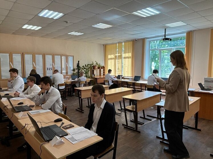В Тамбове прошли тренировочные ЕГЭ для старшеклассников