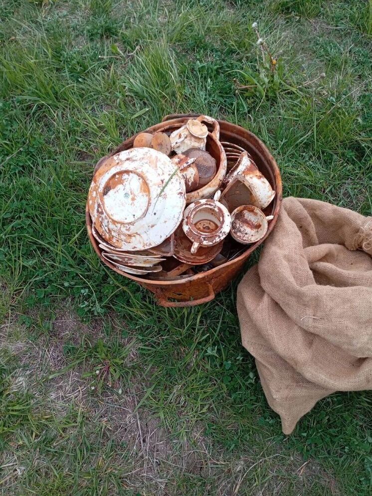 Немецкий клад в трех бочках найден под Калининградом