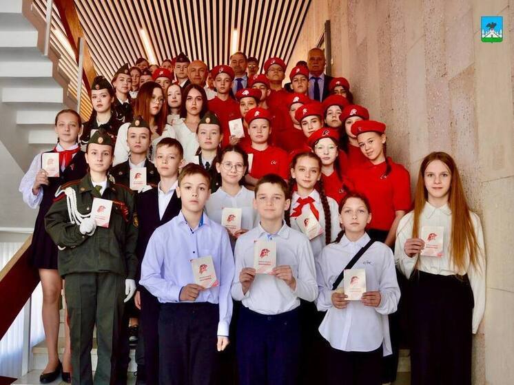 В Орле 43 школьника пополнили ряды «Юнармии»