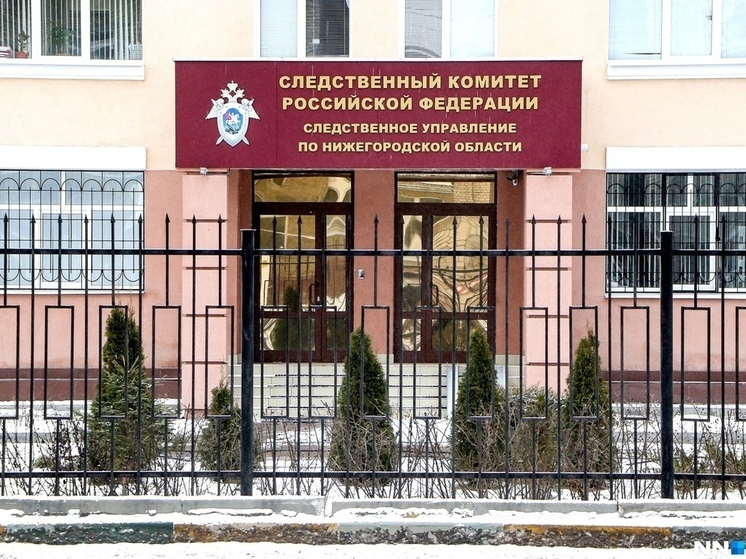 В Дзержинском кафе 7-летняя девочка подавилась посторонним предметом
