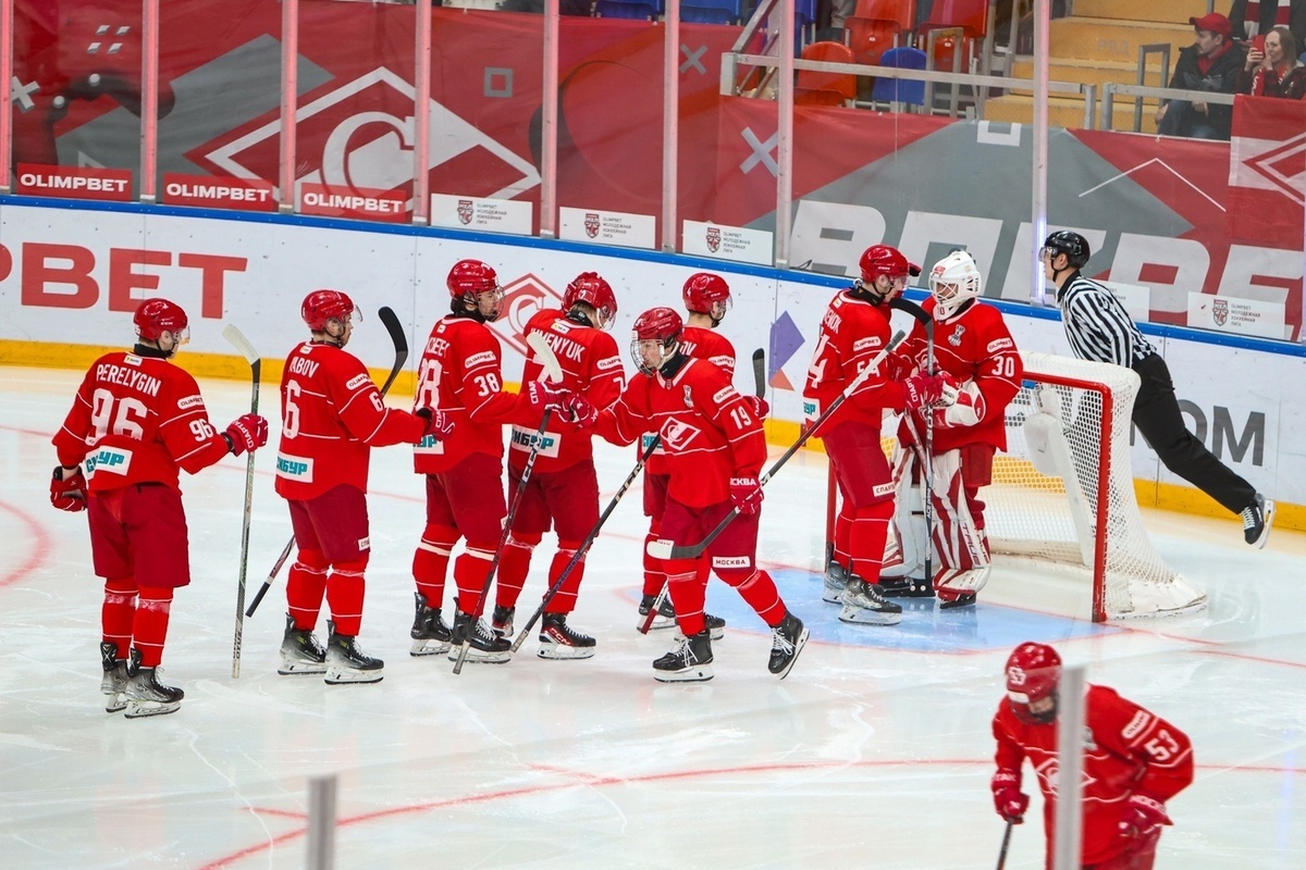 «Спартак» победил СКА-1946 и во втором матче финальной серии Кубка Харламова