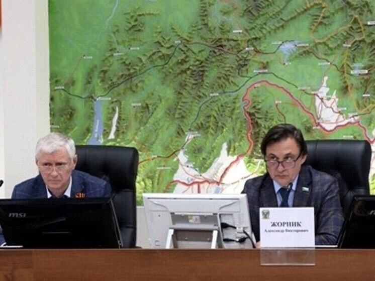 Депутаты закдумы Хабаровского края поинтересовались мерами сдерживания тарифов ЖКХ