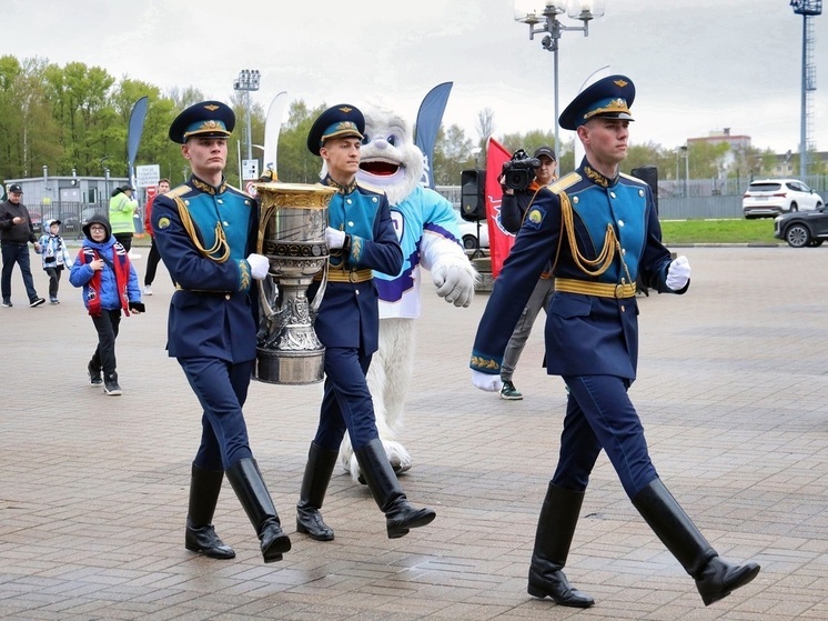 В Ярославль привезли Кубок Гагарина
