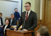 Заместитель руководителя Сибирского управления Федеральной службы по экологическому, технологическому и атомному надзору Виктор Бродт был задержан в Алтайском крае. Его подозревают во взяточничестве на сумму в 400 тысяч рублей.