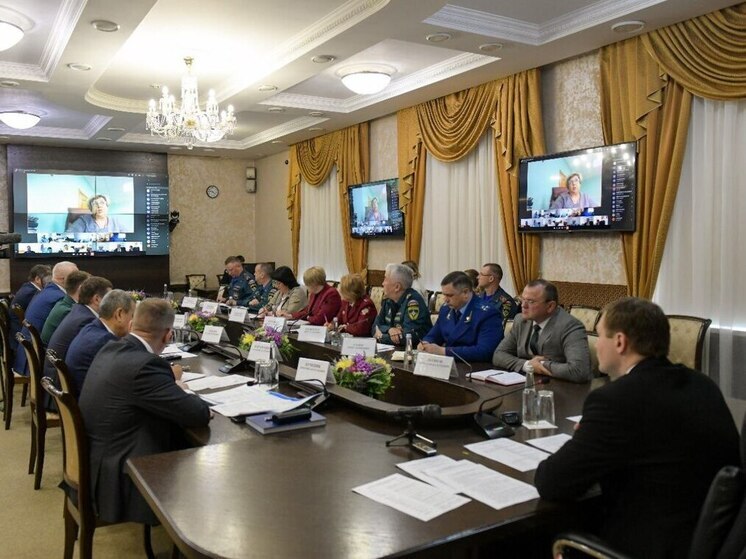 Глава Хакасии Коновалов поставил задачу не допустить ЧС регионального уровня