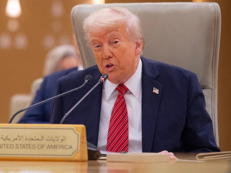 Трамп: Киев забрал у США при Байдене $350 млрд, «как конфету у ребенка»