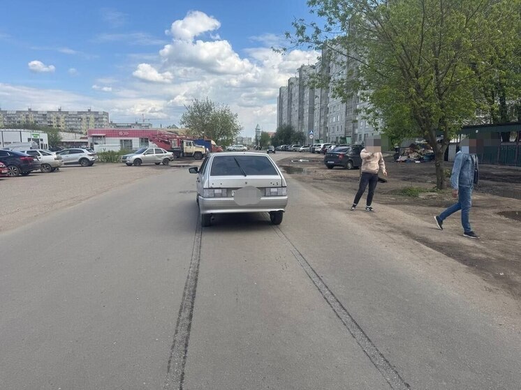 В Твери «ВАЗ» сбил перебегавшую дорогу восьмилетнюю девочку