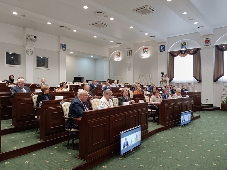 Псковские депутаты поучаствовали в заседании по культурной политике и туризму в Калининграде