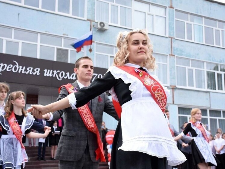 Последний звонок для оренбургских выпускников прозвенит 24 мая