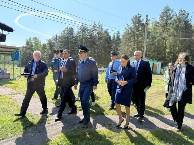 В лагерь «Солнечный» выехал с проверкой прокурор Орловской области
