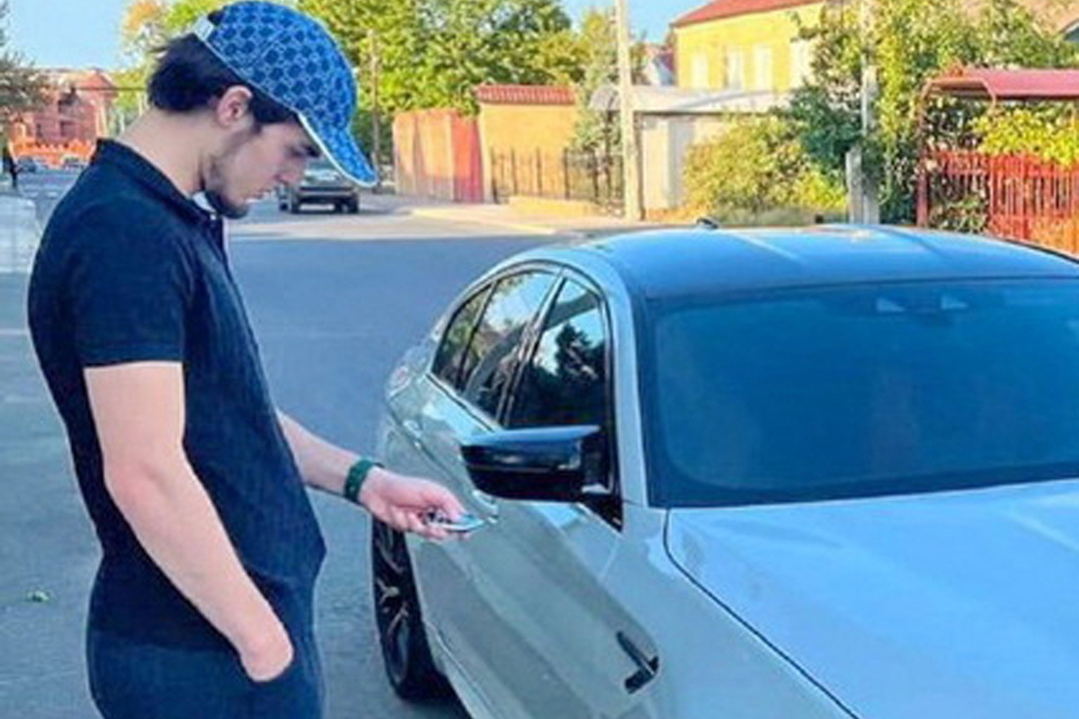 «Я не был в состоянии алкогольного опьянения»: новые детали дела автоблогера Ахмеда Wengallbi