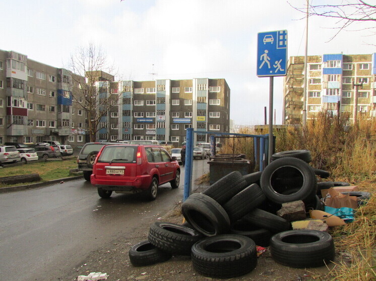 Петропавловск-Камчатский: новые взгляды сквозь старые дыры